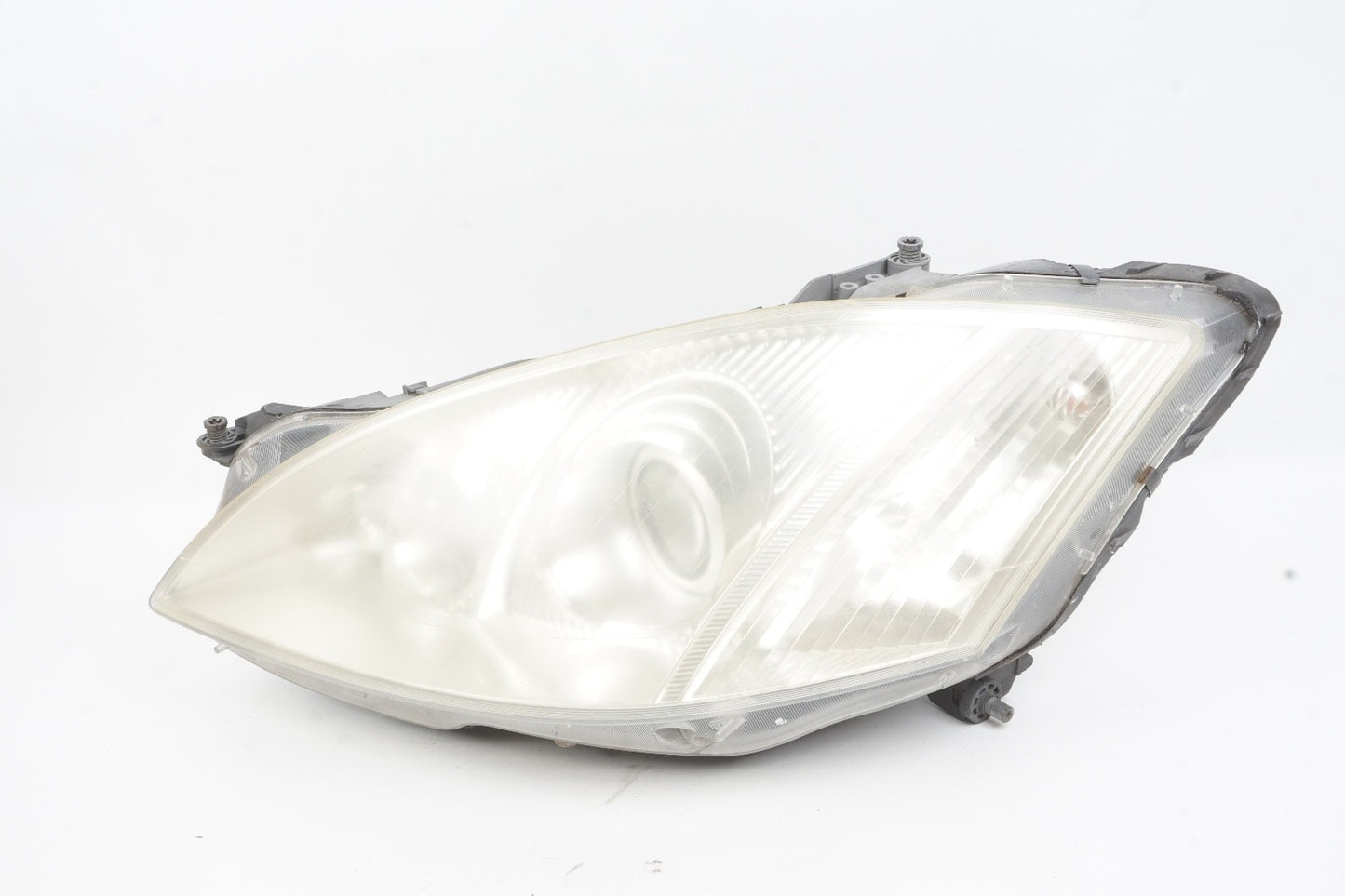 07-09 Mercedes W221 S550 S63 AMG Left Headlight Lamp Bi-Xenon 2218205961 OEM