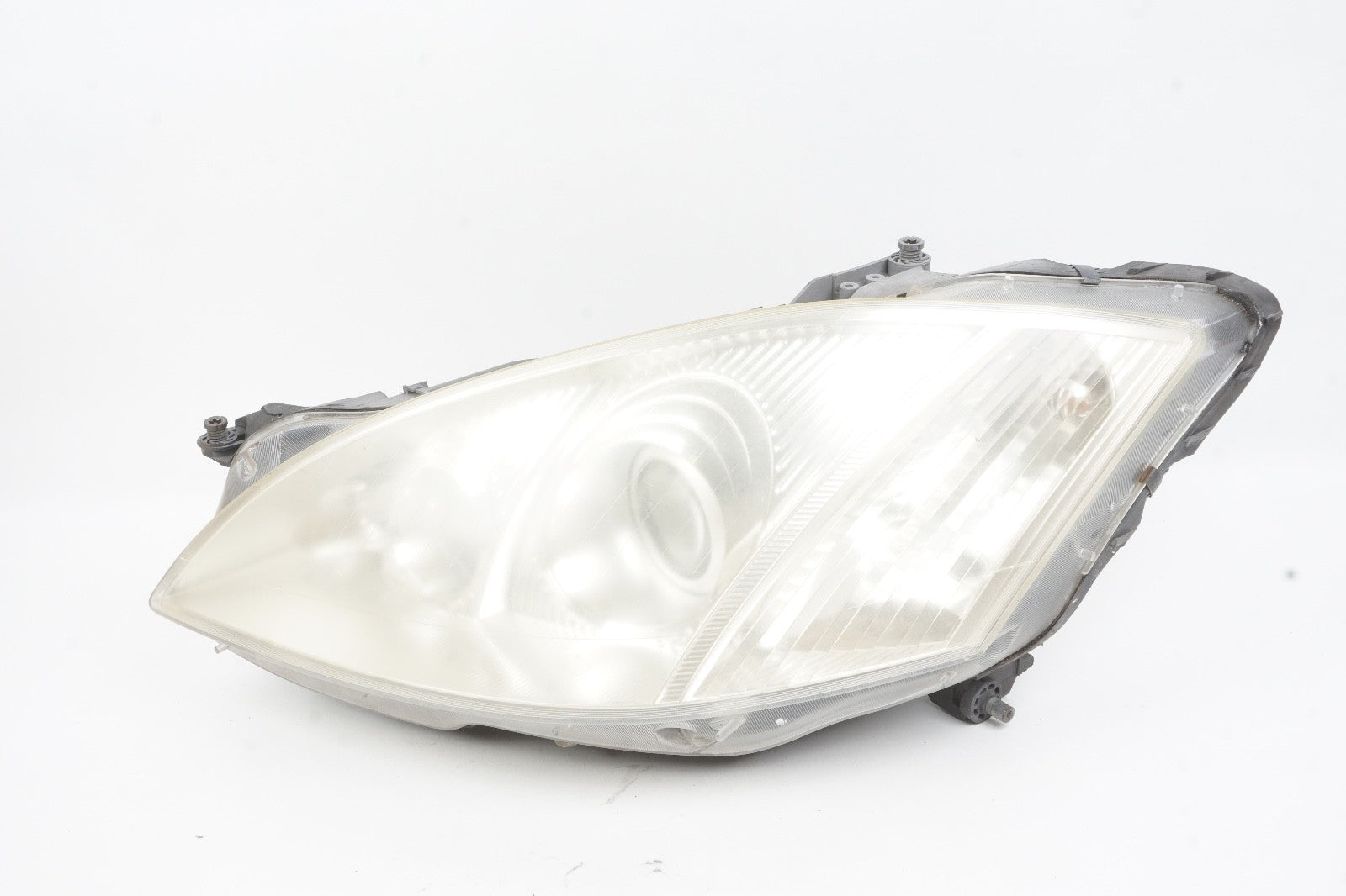 07-09 Mercedes W221 S550 S63 AMG Left Headlight Lamp Bi-Xenon 2218205961 OEM