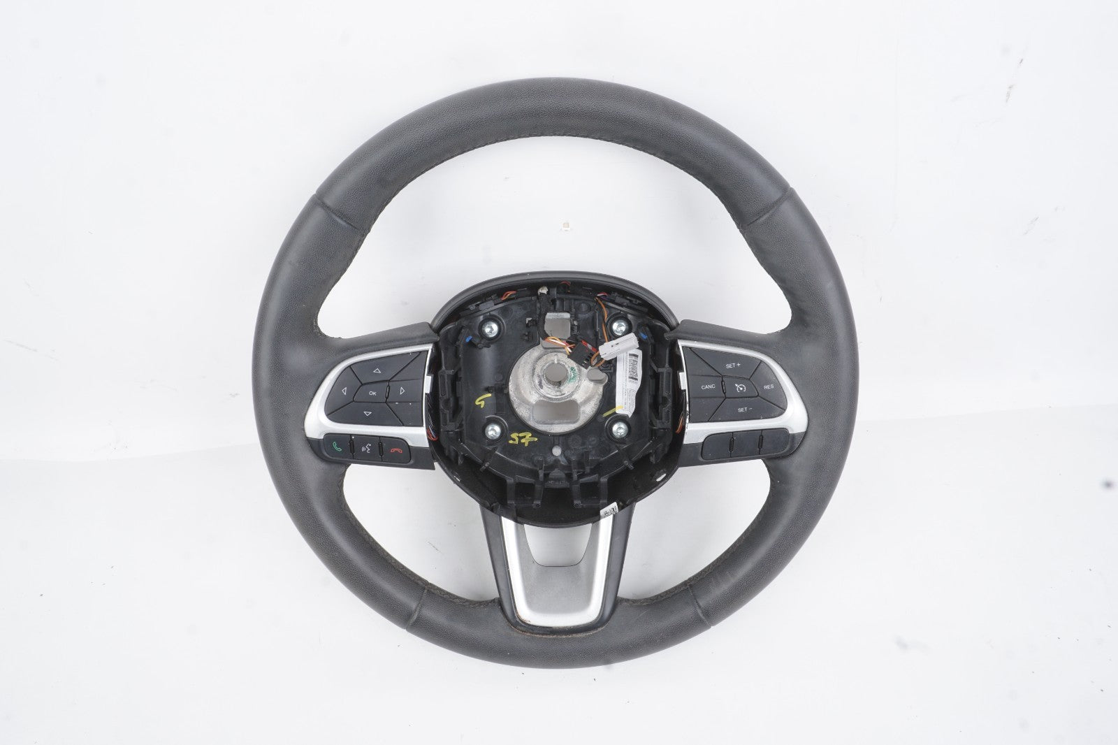 2018-2023 Jeep Renegade Steering Wheel OEM
