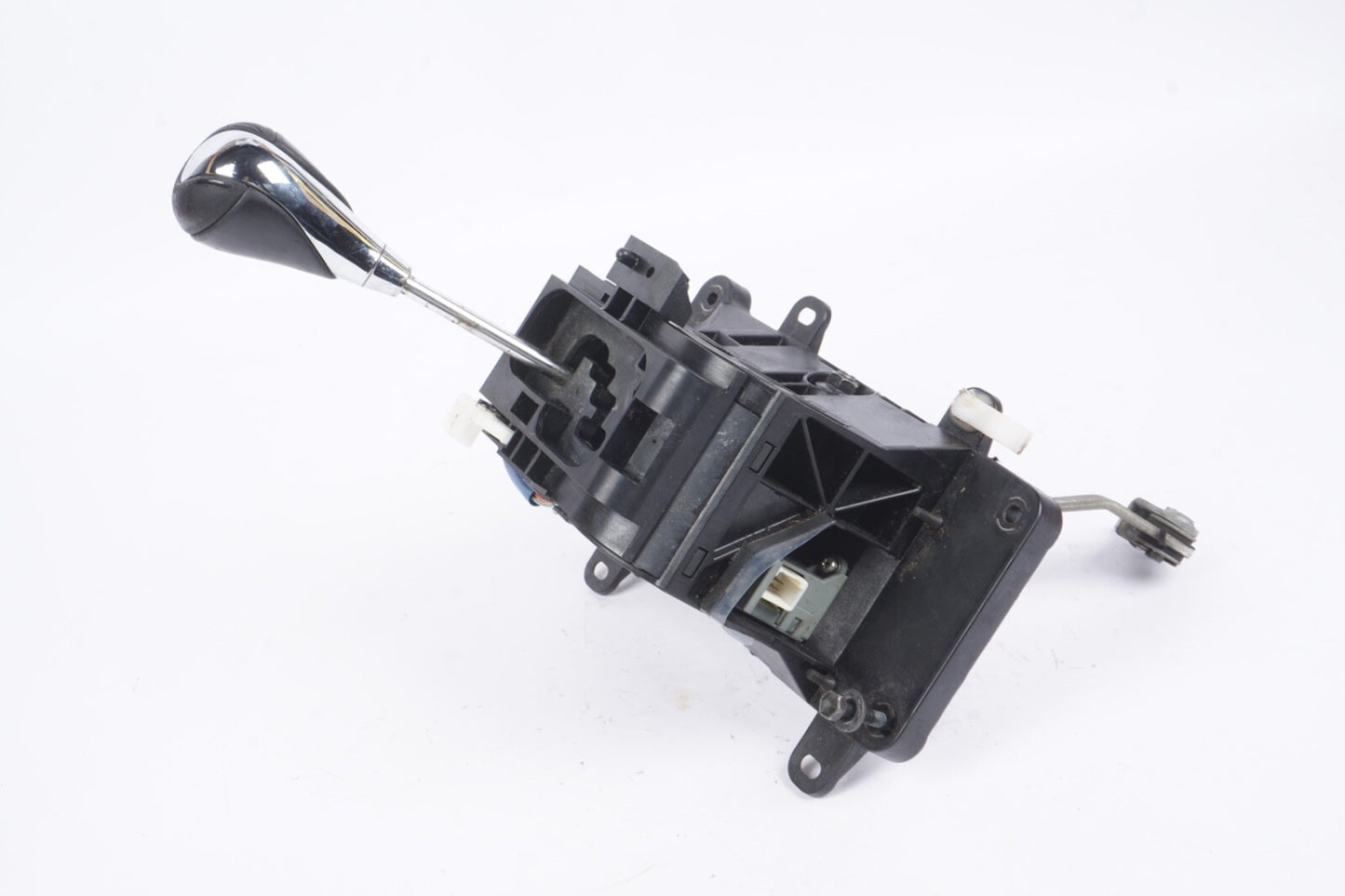 2006 - 2015 LEXUS IS 250 CONSOLE SHIFTER WITH KNOB ASSY  OEM