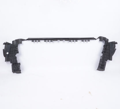 10-17 Mercedes W207 E350 E400 Radiator Support Baffle Air Duct 2075052530 OEM
