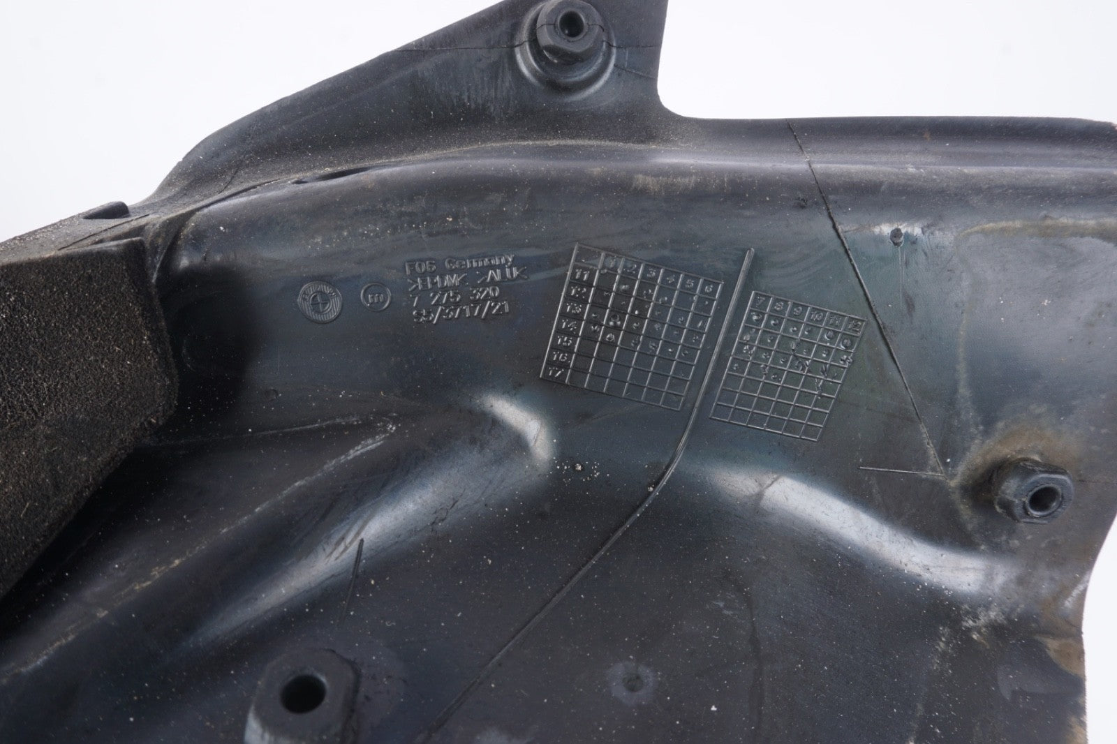 2013-2019 BMW 640I GRAN COUPE - REAR RIGHT DOOR SEAL / Gasket (Inner)