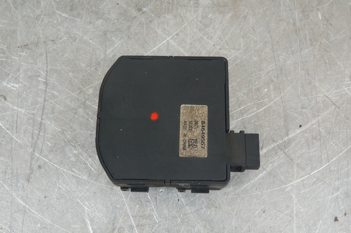 2020-2023 CADILLAC CT4 FRONT LEFT DRIVER SEAT LUMBAR CONTROL SWITCH OEM
