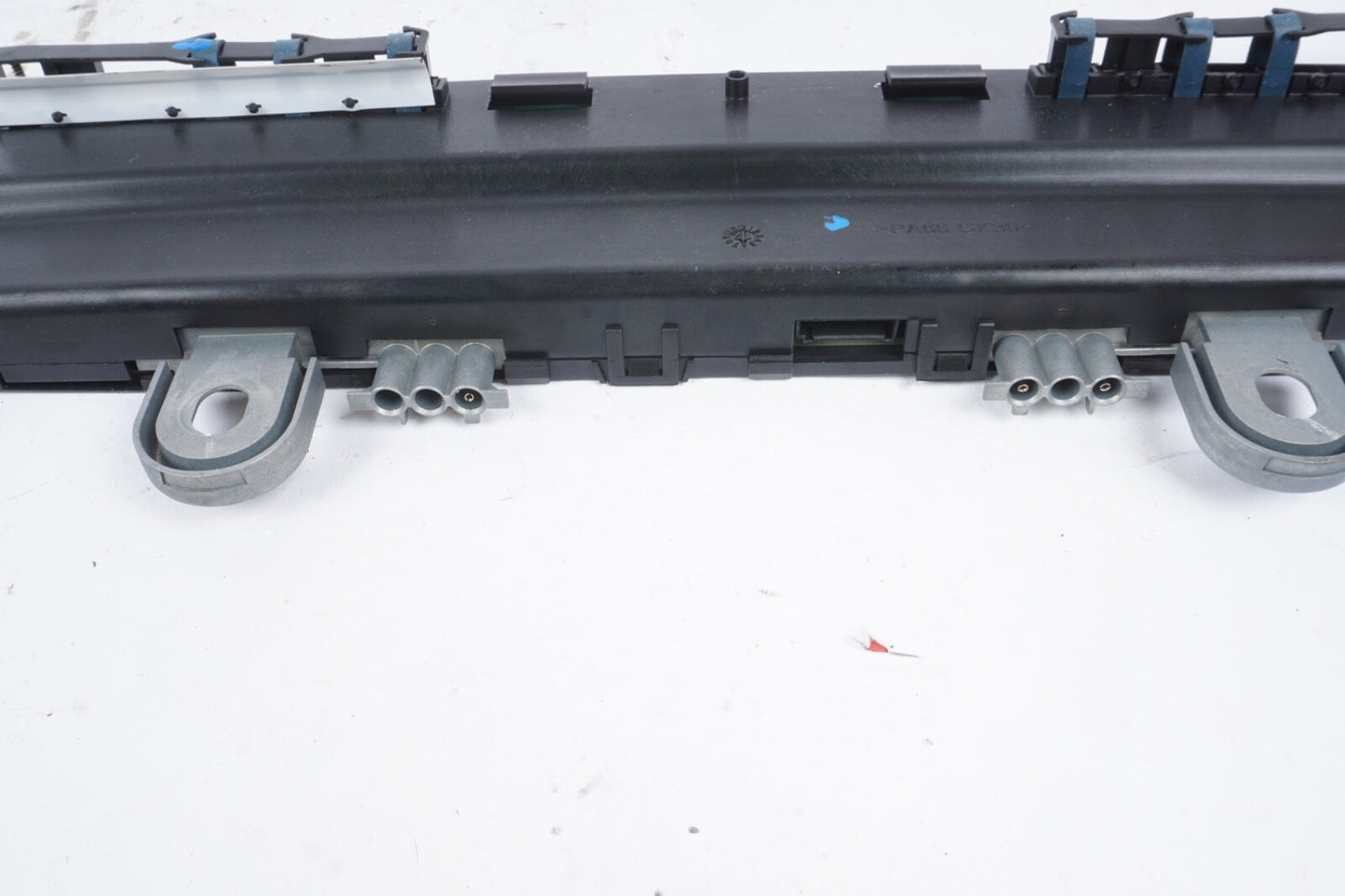 07-13 Mercedes W221 S550 S63 AMG Rear Roof Antenna Amplifier Amp OEM 82k