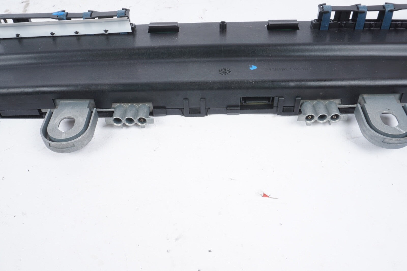 07-13 Mercedes W221 S550 S63 AMG Rear Roof Antenna Amplifier Amp OEM 82k