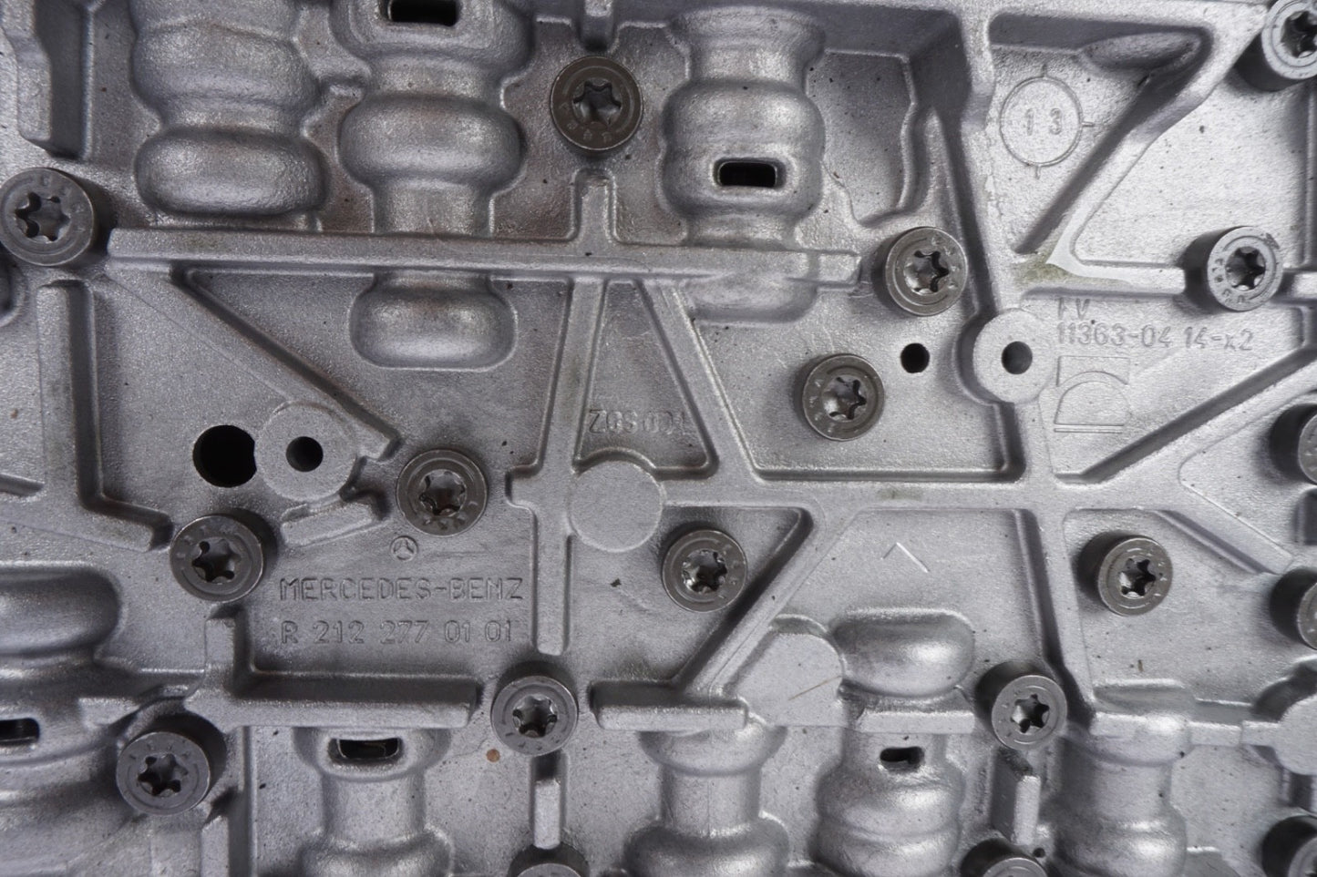 2014 MERCEDES E550 S550 (W207 W221) 722.9 A/T TRANSMISSION VALVE BODY CONDUCTOR