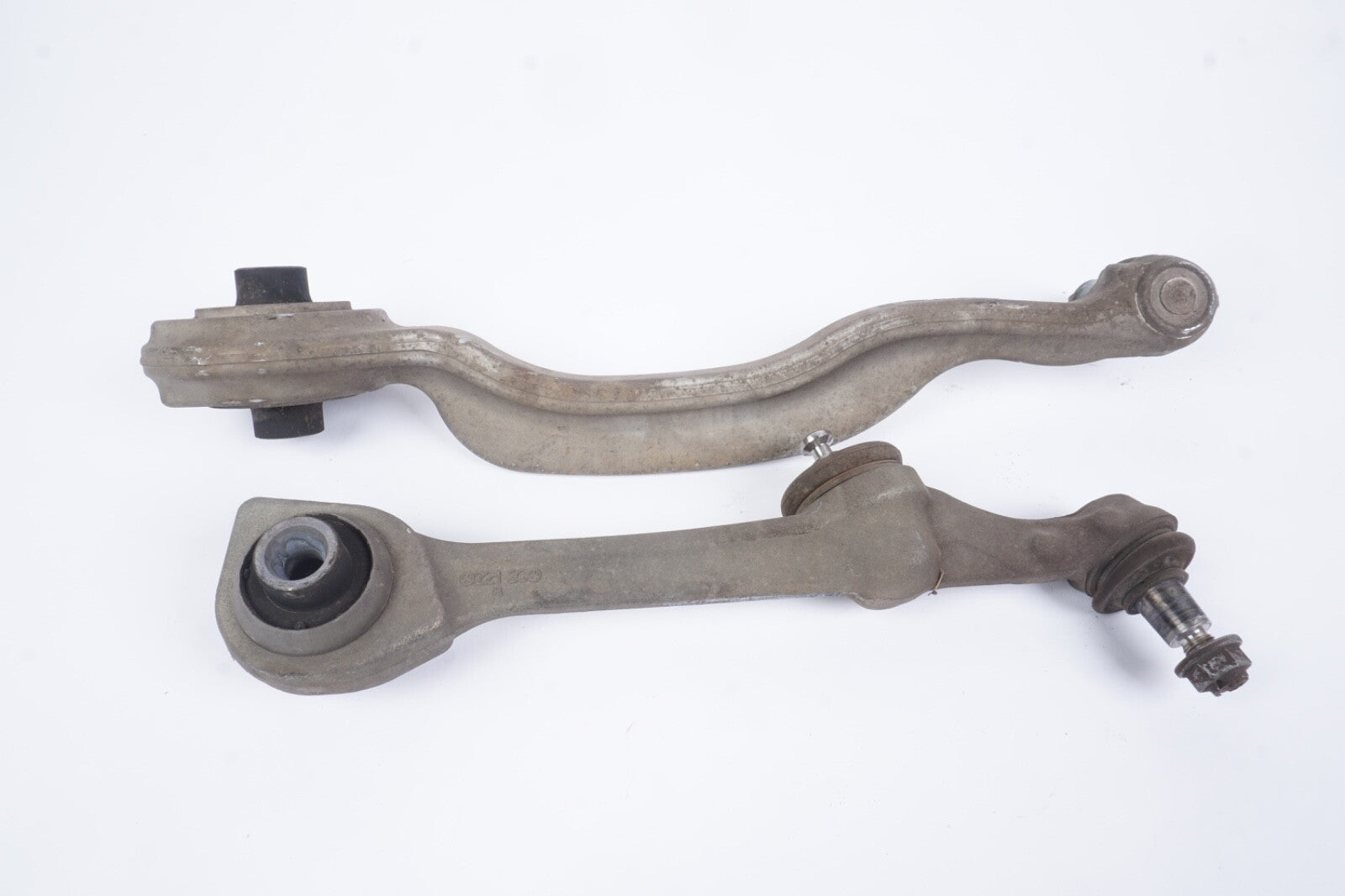 07-13 Mercedes W221 S550 CL550 Front Left Lower Control Arm 2213331705 OEM