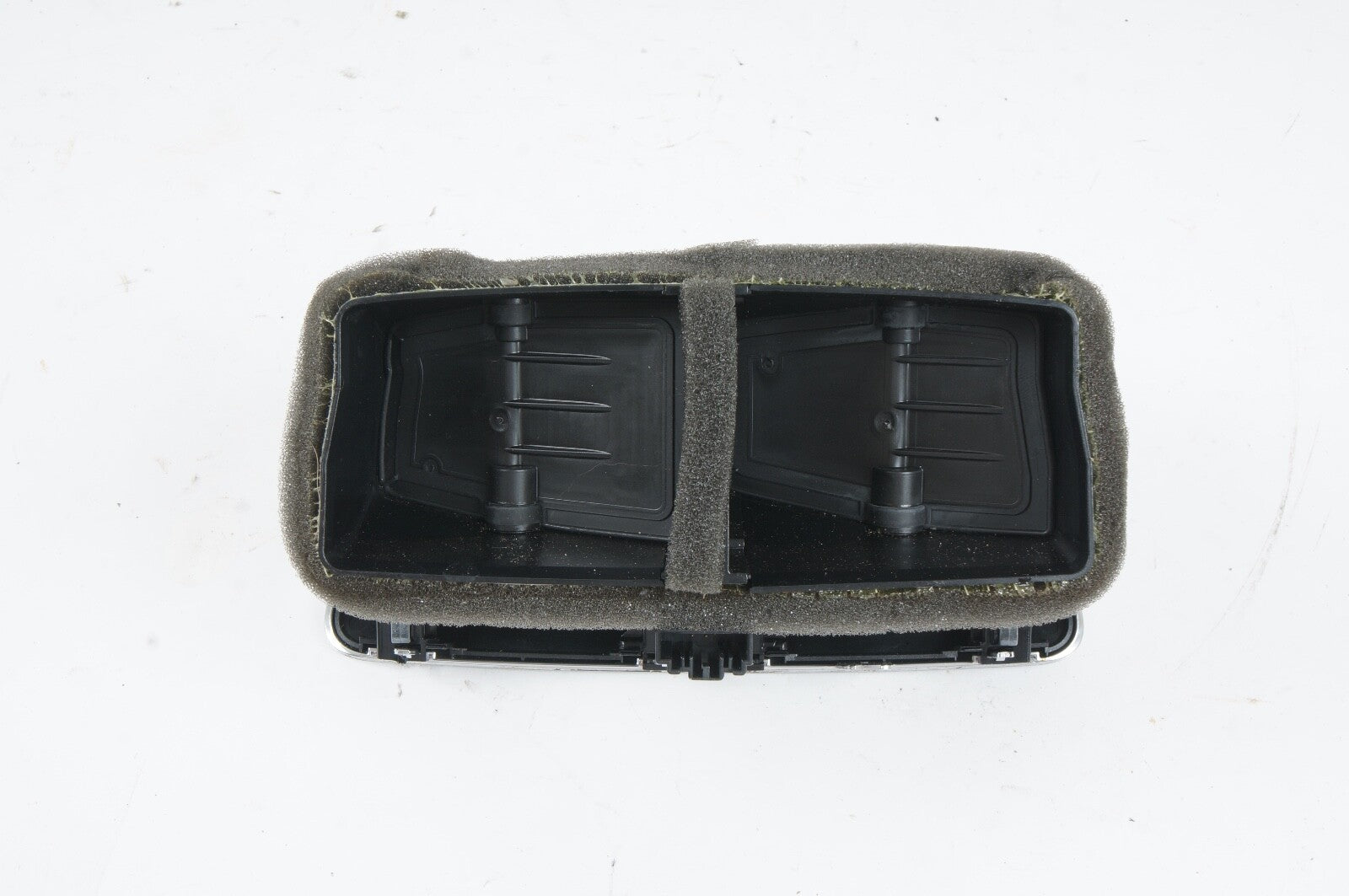 12-15 Audi A6 S6 A7 S7 Rear Center Console Air Vent 4G0819203 OEM