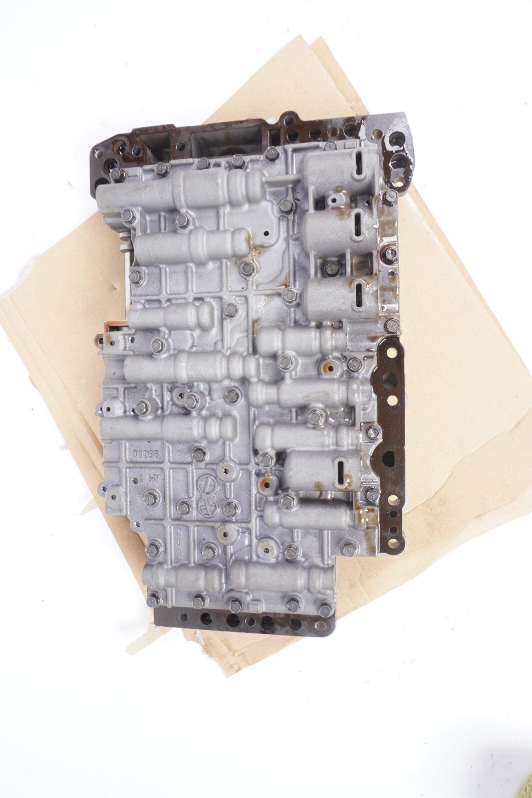11-14 Porsche Cayenne 958 4.8L Transmission Valve Body OEM