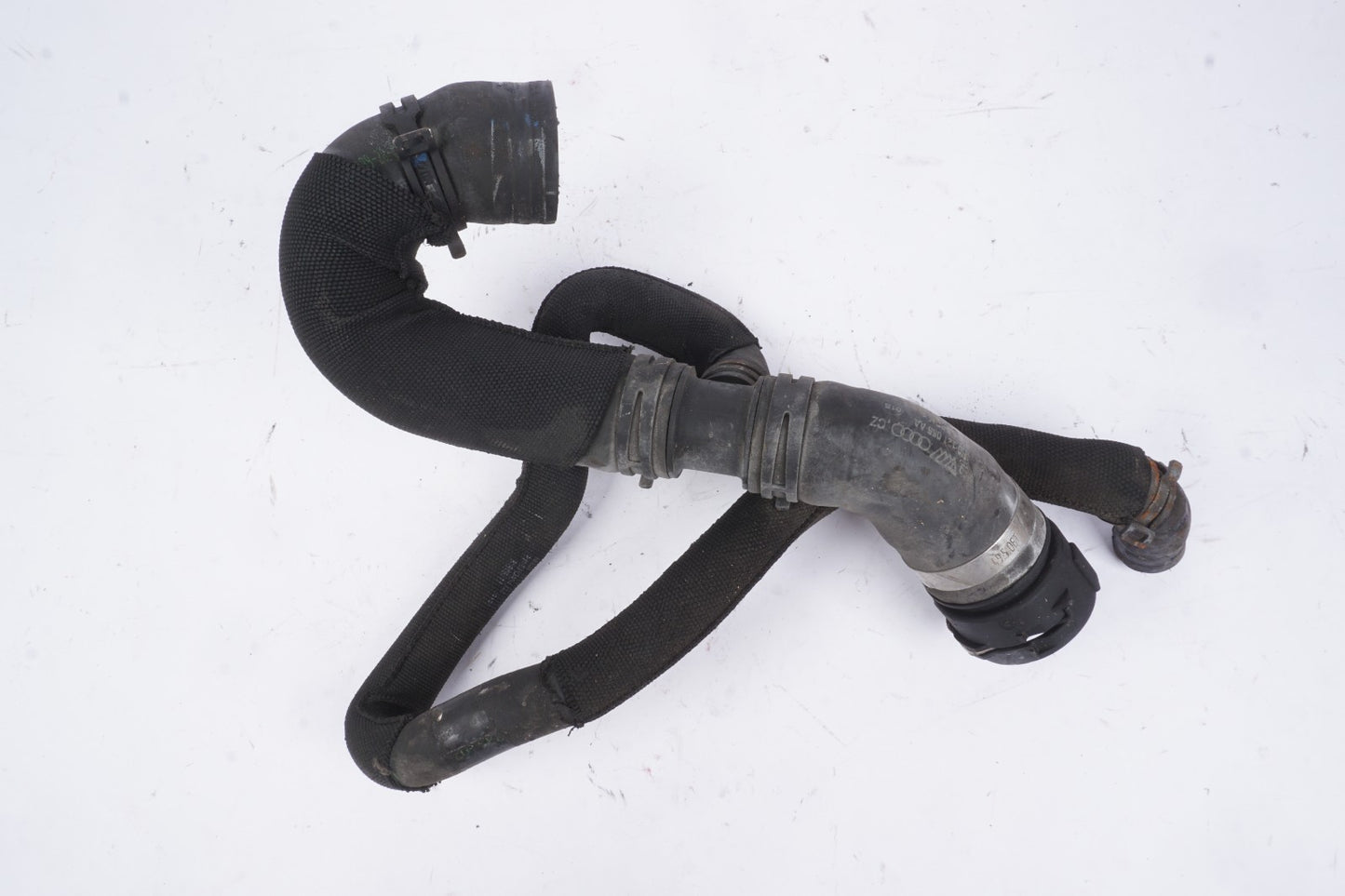 2011 - 2012 Audi A8l Engine Motor Lower Radiator Coolant Water Hose Pipe OEM