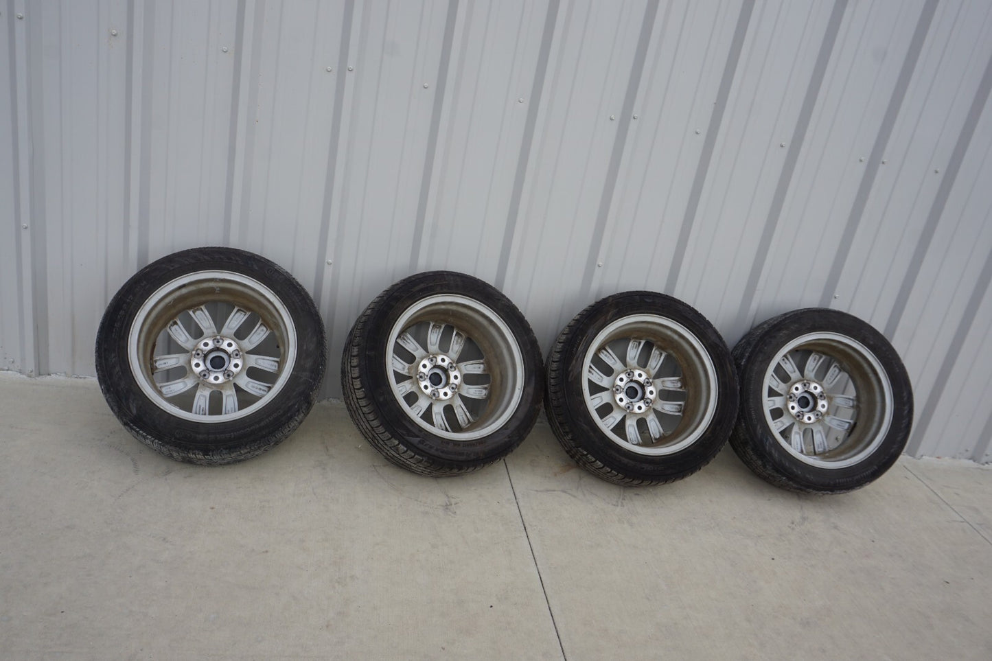 2011 - 2016 Mini Cooper Countryman Alloy Wheel Rim  7Jx17 & Tire 205/55R17  OEM