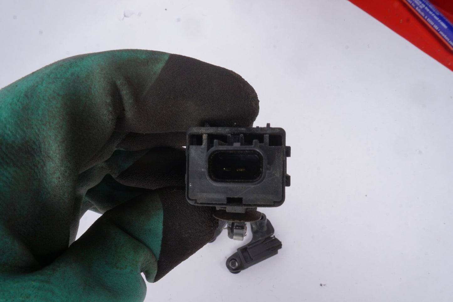 2012 - 2018 FORD FOCUS LEFT RIGHT SIDE FRONT BUMPER BRACKET
