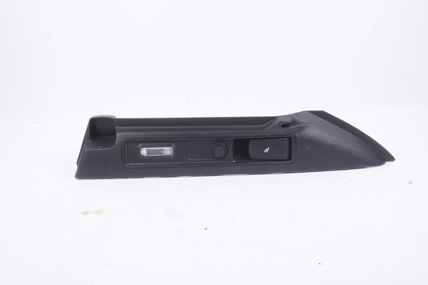 2018- 2025 ALFA ROMEO STELVIO RIGHT QUARTER UPPER PANEL TRIM COVER OEM 156122898