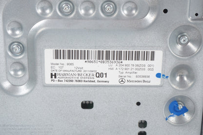 08-17 Mercedes W204 C300 E63 E550 Amplifier Amp Harman/Becker 2049007806 OEM