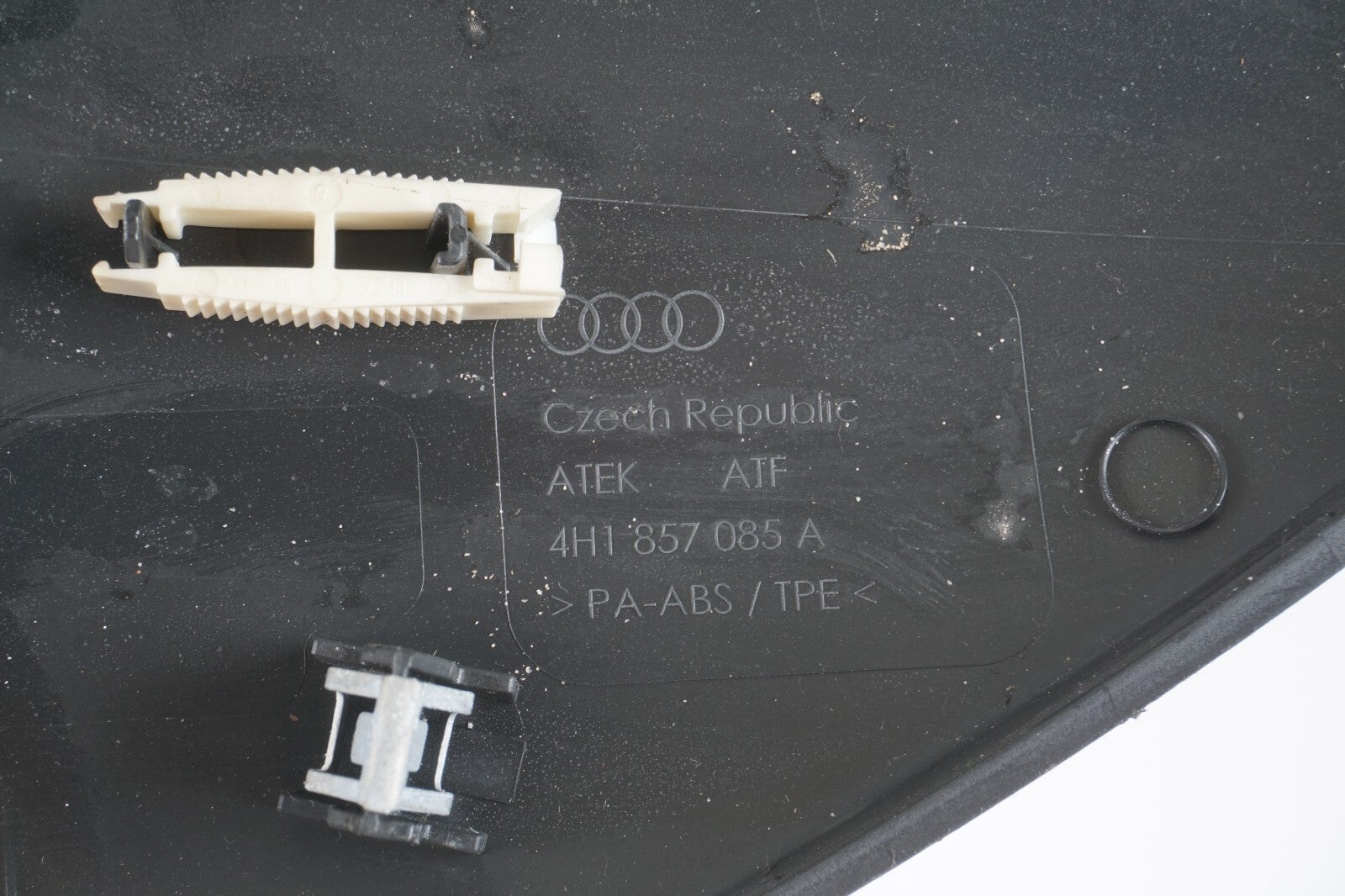 2012-2017 AUDI A8L A8 DASH DASHBOARD END CAP COVER LEFT & RIGHT OEM
