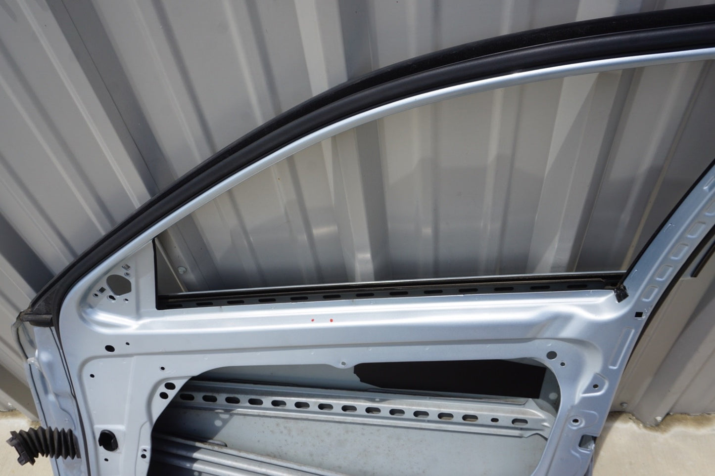 2010-16 Mercedes W212 E350 E550 E63 Front Door Shell Silver Right Passenger Side