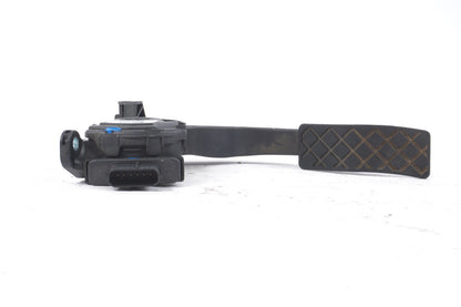 2012-2018 AUDI A6 A7 A8 - GAS Pedal / Accelerator Module OEM 8K1723523A