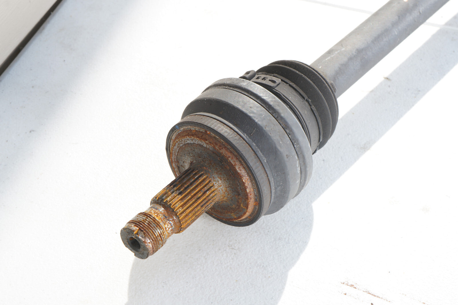 2008 - 2012 MERCEDES C300 W204 RWD REAR AXLE SHAFT LEFT DRIVER SIDE OEM