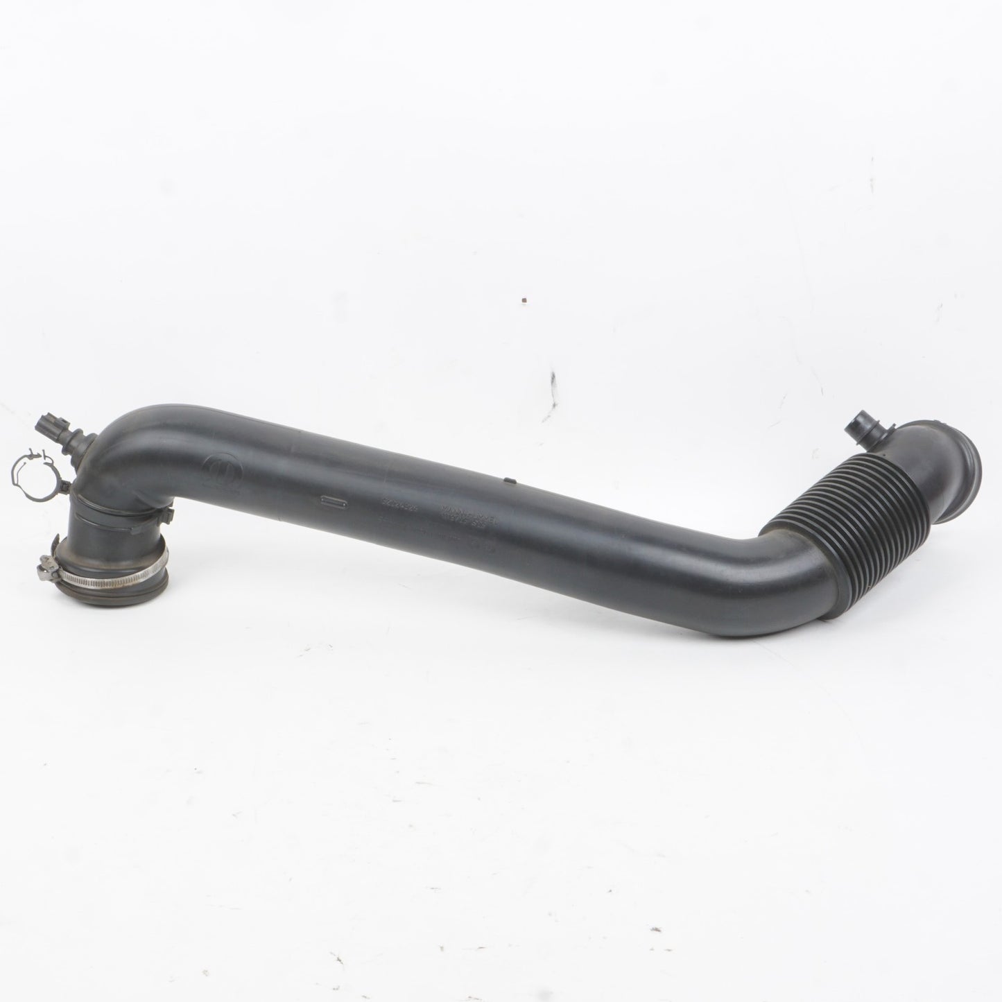 2015-2021 Jeep Renegade 2.4l Air Intake Duct Tube Pipe 52024326 OEM