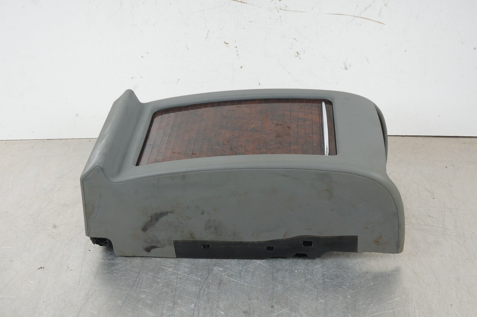 07-10 Mercedes W216 CL550 Center Console Rear Storage Compartment GRAY OEM