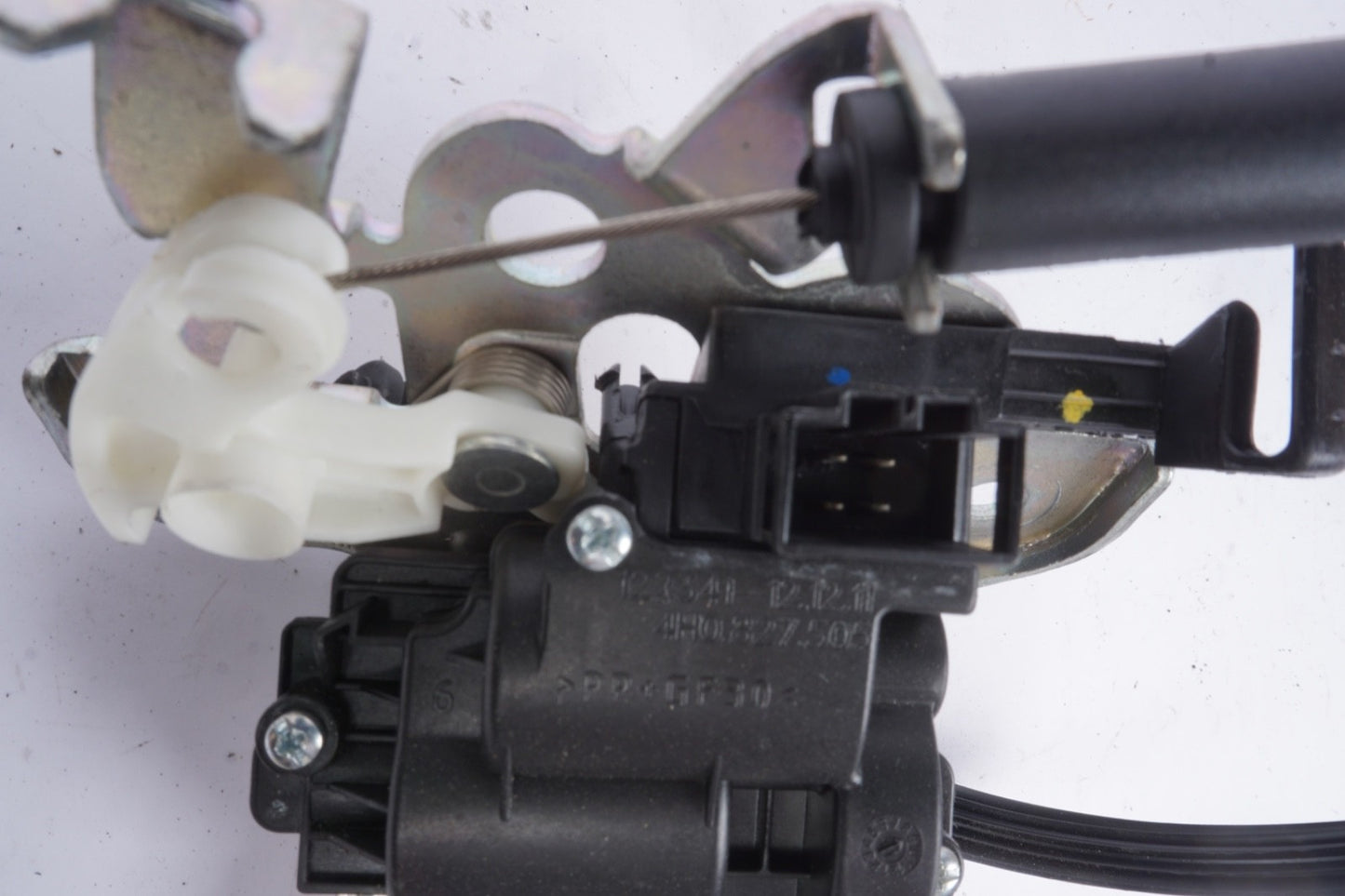 11-18 Audi A8L Quattro Rear Trunk Lock Latch Actuator 4H0827505A Oem