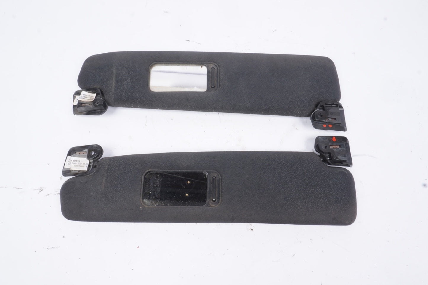03-08 BMW E85 Z4 CONVERTIBLE SET OF 2 FRONT LEFT & RIGHT SUN VISOR OEM
