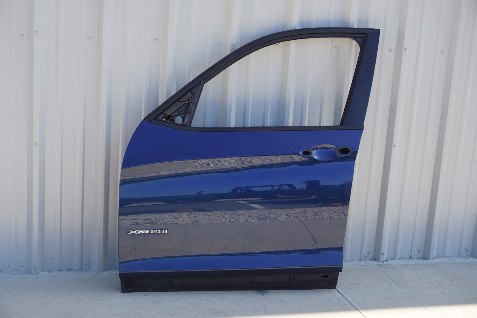 2011 - 2017 Bmw X3 F25 Front Left Driver Side Door Shell Cover OEM