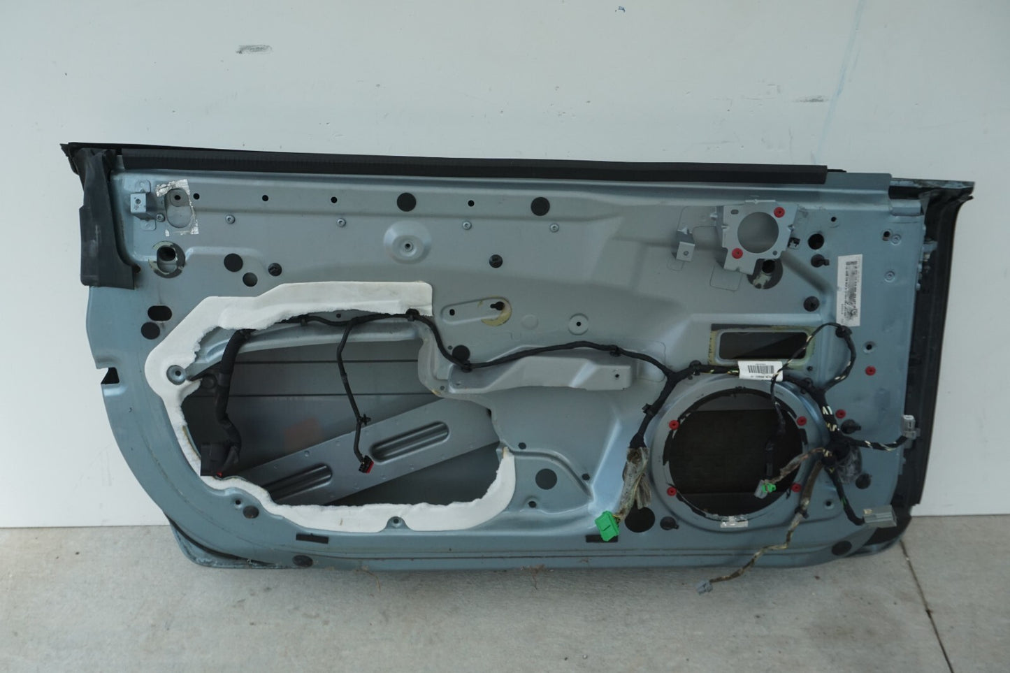 2006-2013 VOLVO C70 T5 FRONT LEFT DRIVER DOOR SHELL OEM