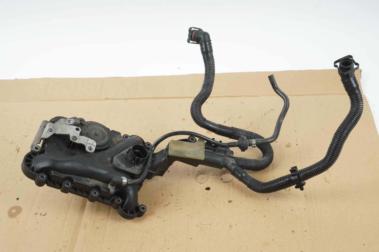 2012 - 2015 AUDI A7 3.0L ENGINE MOTOR CRANKCASE VENT VALVE OEM