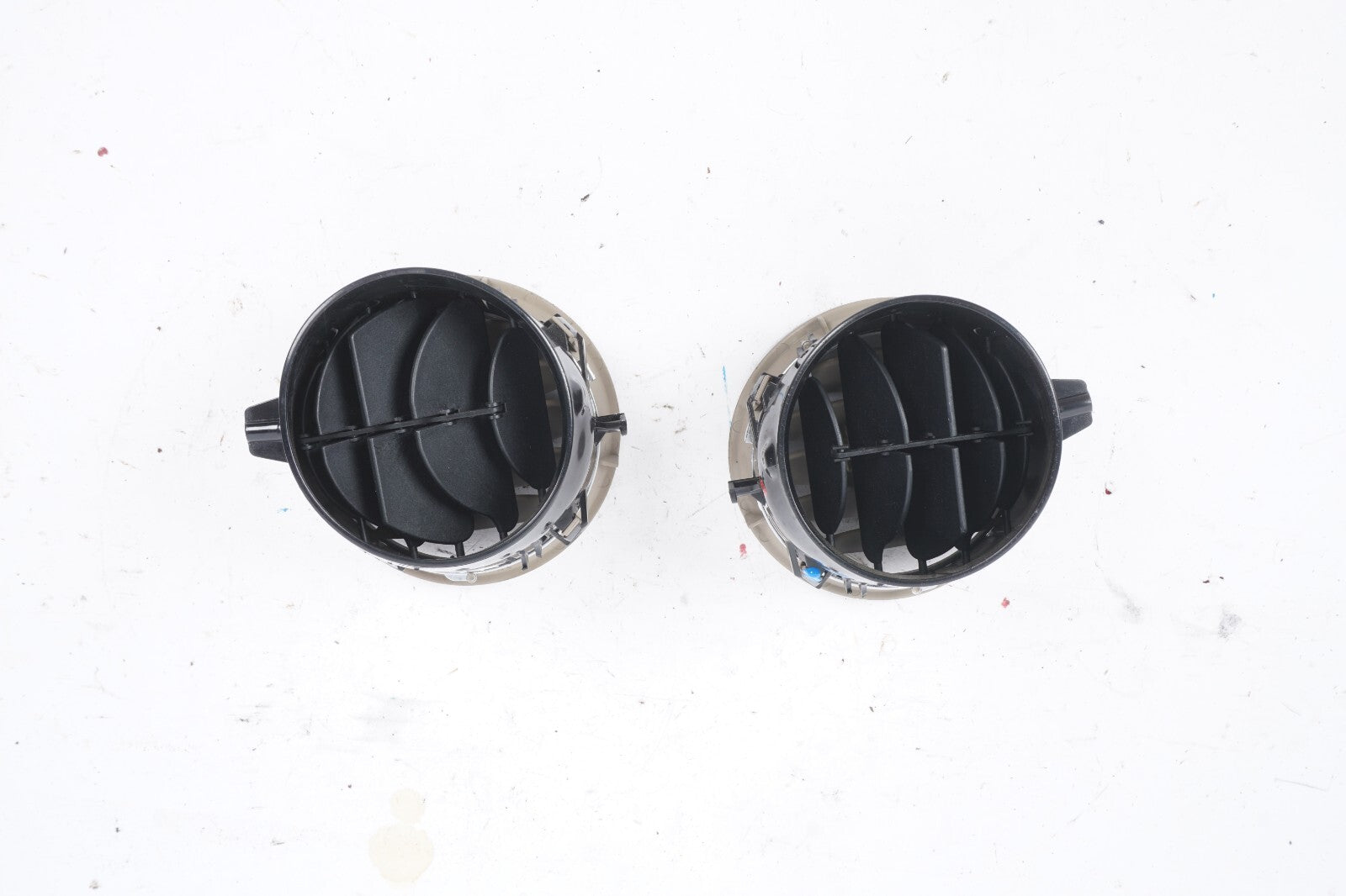 03-12 Mercedes R230 SL500 SL550 Dash Ac Heater Air Vent Left & Right OEM