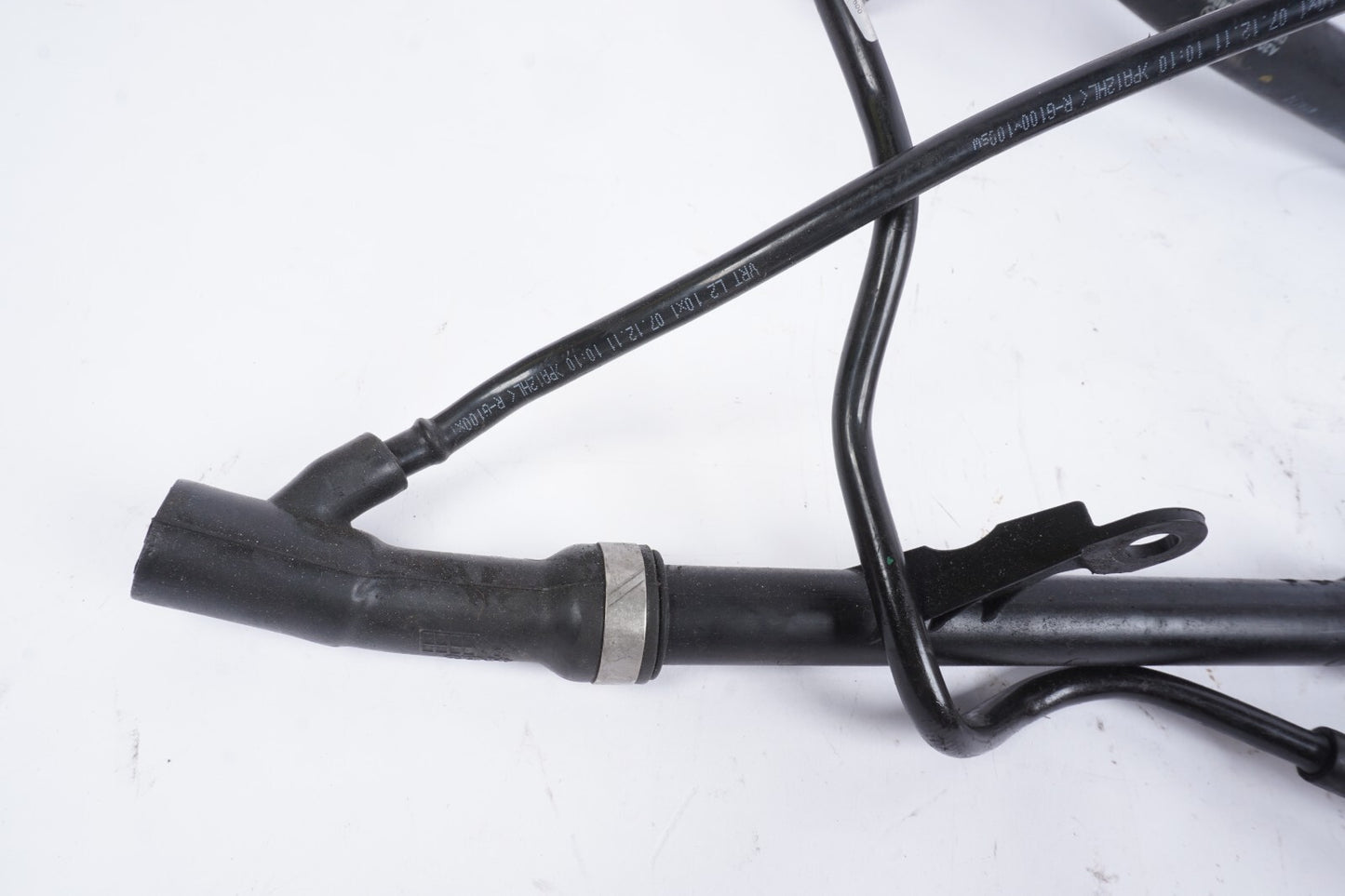 12-14 Mercedes W204 C250 Coolant Hose Line Pipe OEM