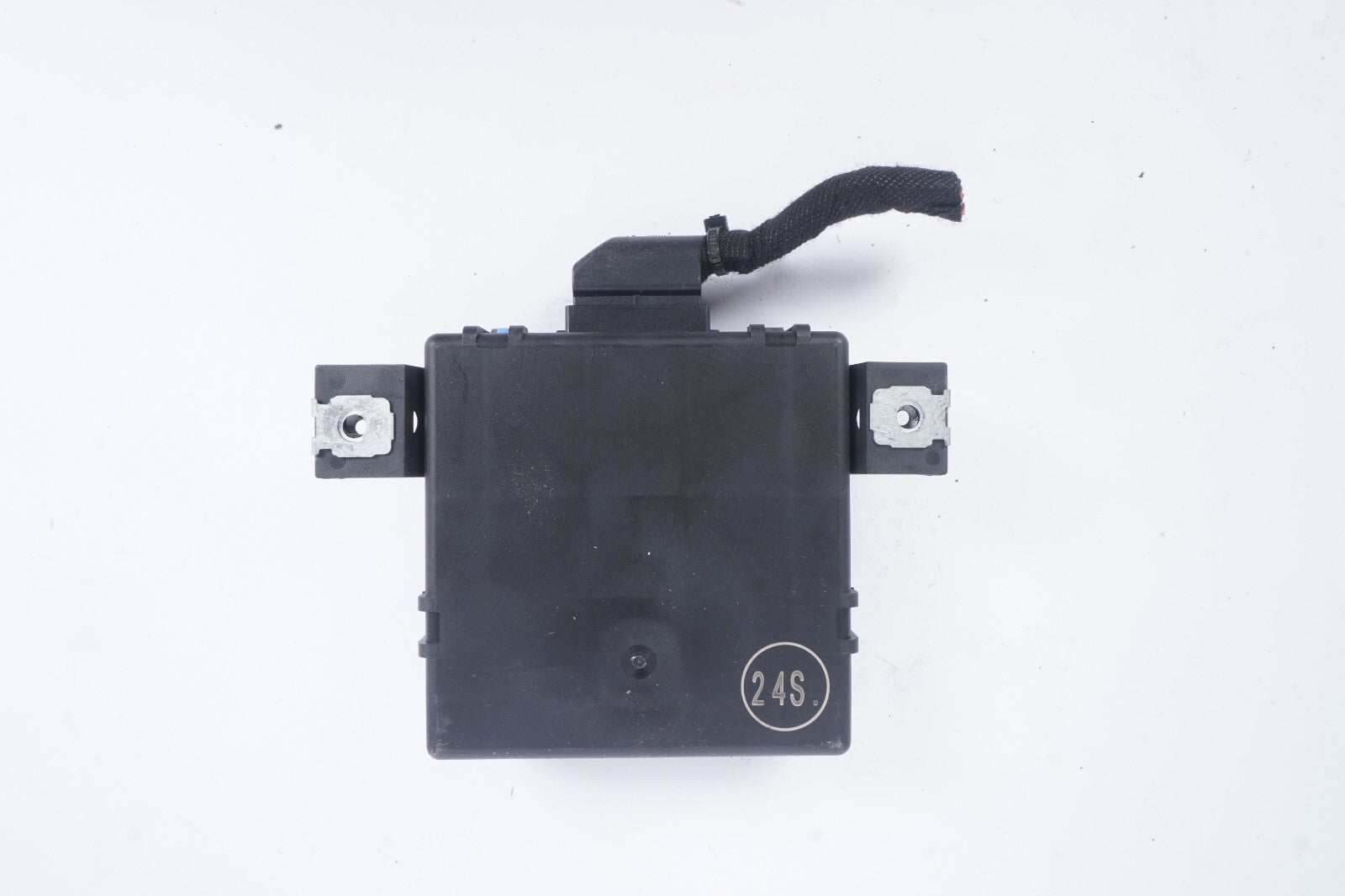 11-18 Porsche Cayenne Gateway Control Module 7PP907560Q OEM