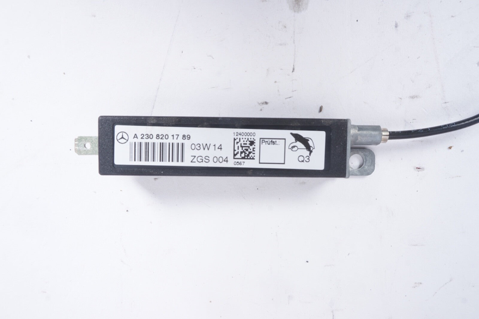 03-12 Mercedes R230 SL500 Rear Left Convertible Roof Top C Pillar Hinge Cover