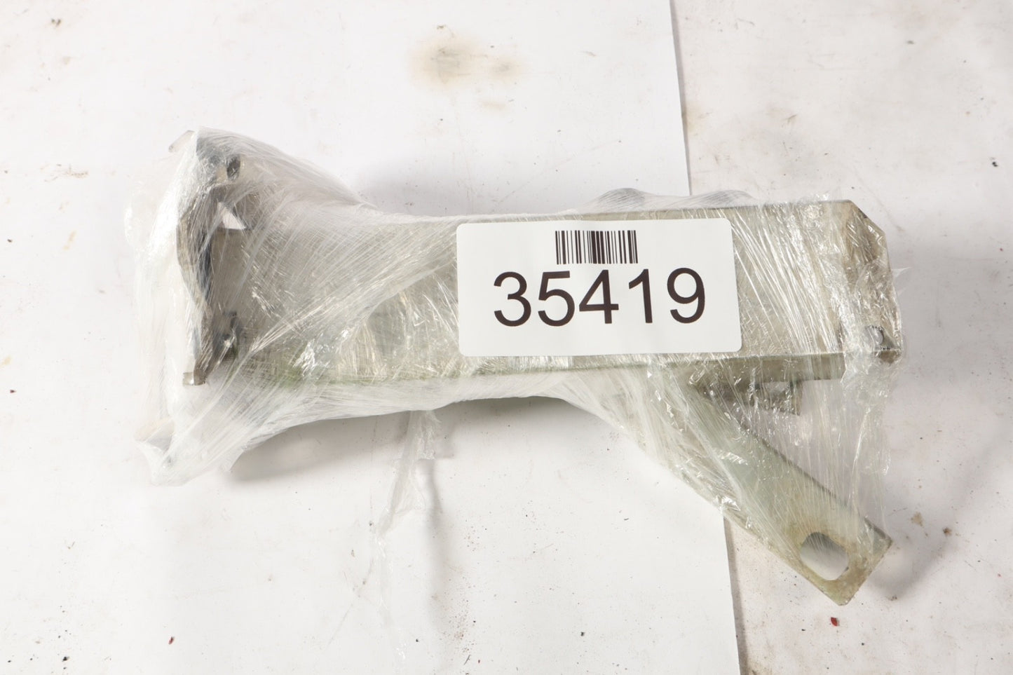 2011-2016 BMW 535 550 GT - Front LEFT Bumper Crash BAR Bracket 7158873 OEM