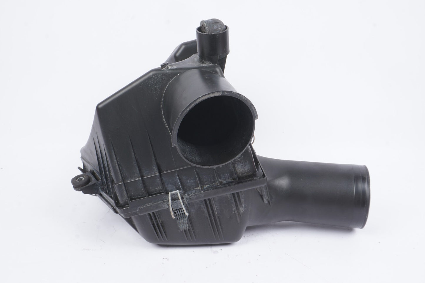 06-10 BMW E64 650i Air Box Cleaner  OEM