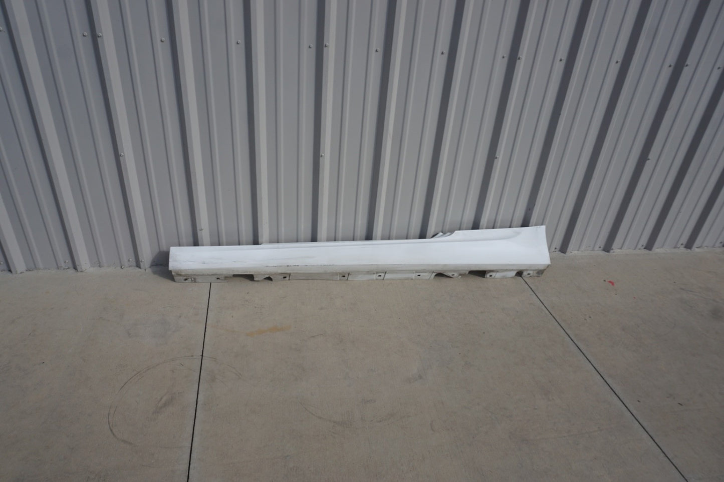07 - 13 BMW 328i 335i Convertible Coupe Left Rocker Panel Skirt Molding OEM