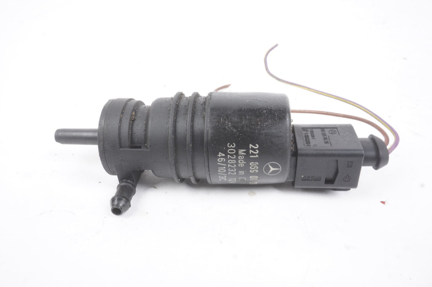 2010 - 2013 Mercedes E350 E550 Coupe Convertible Windshield Washer Motor OEM