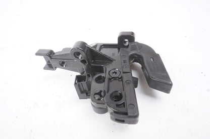 2010 - 2016 Mercedes W207 E550 E350 Convertible Right Lock Actuator OEM