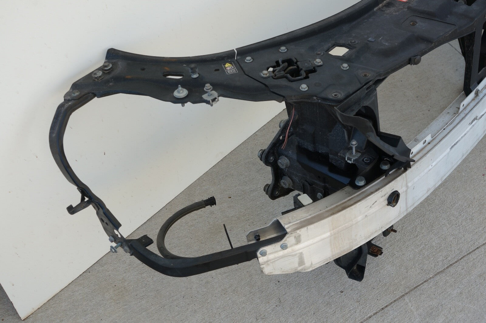 07-13 Mercedes CL550 Radiator Support Front Bumper Reinforcement Impact Bar