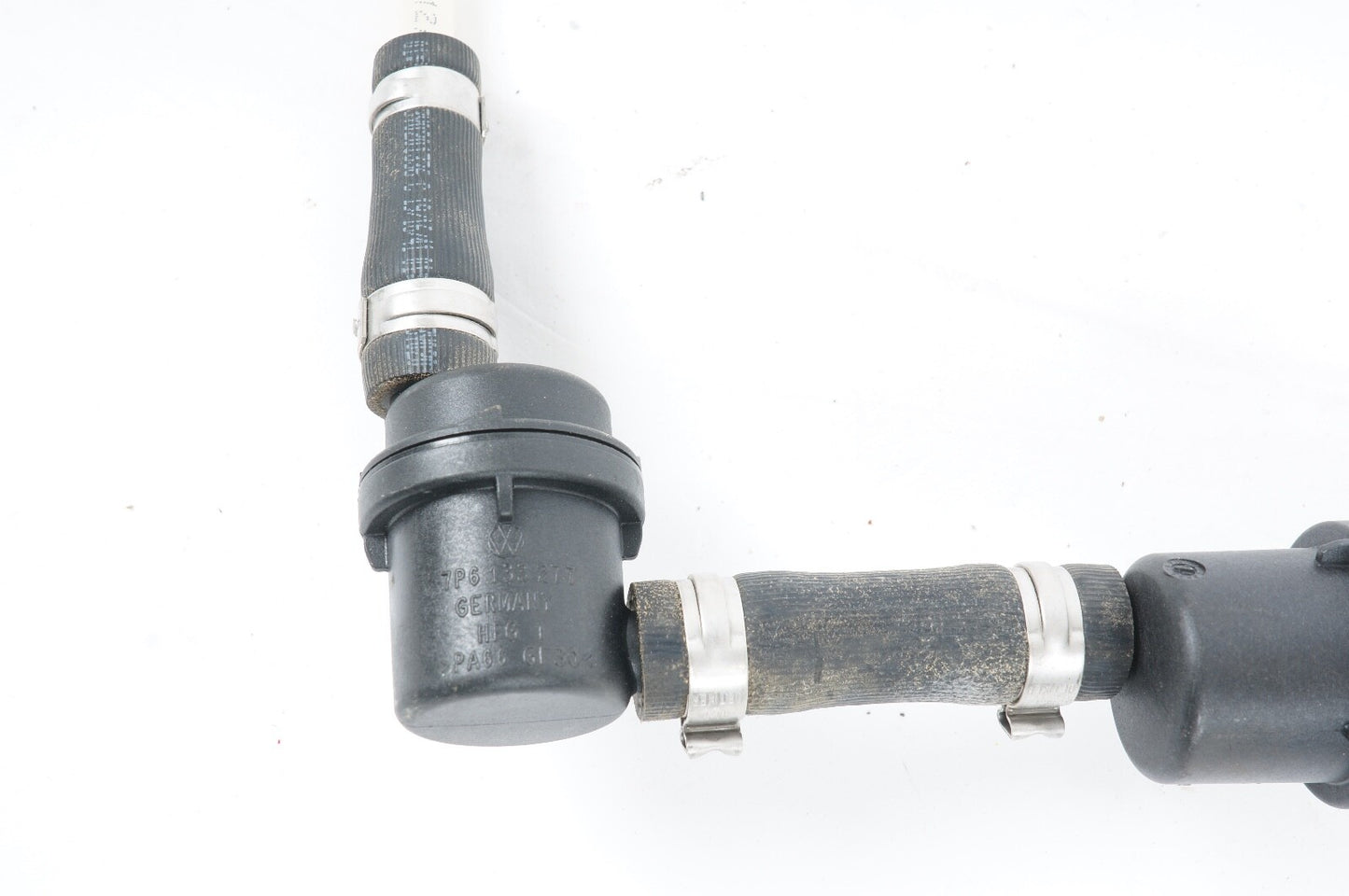GENUINE BENTLEY 2010+ Mulsanne Evap Emission Canister Breather Hose 3Y0201336C