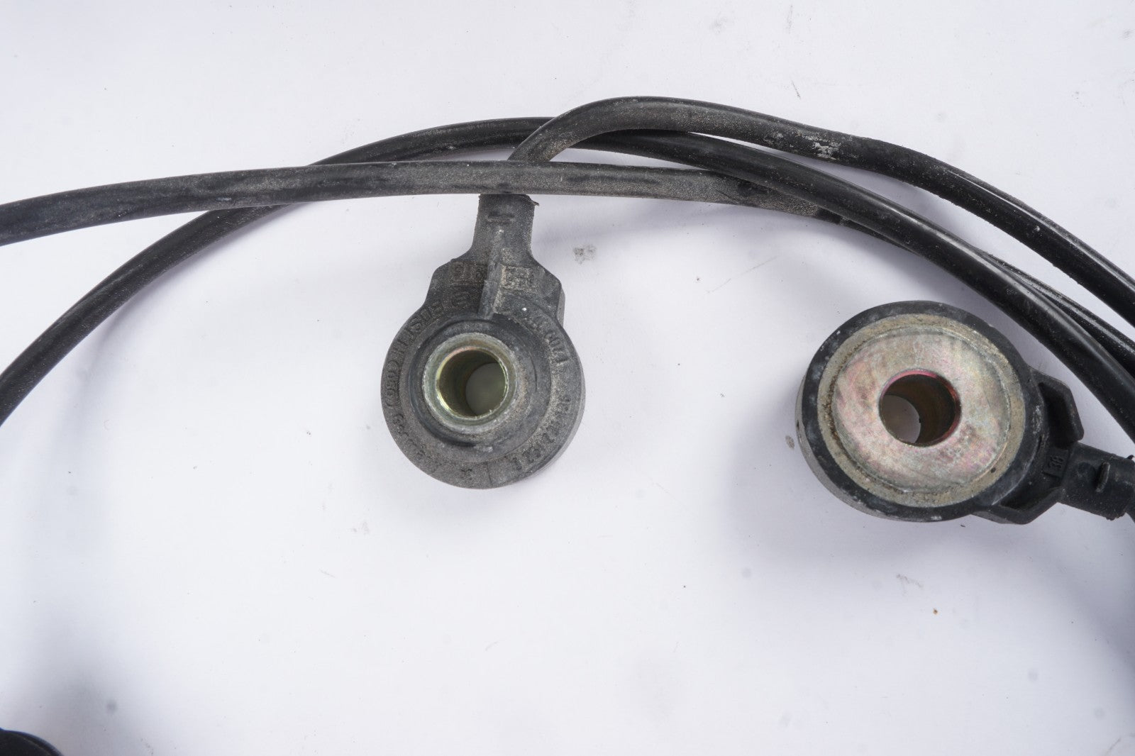 BMW ENGINE KNOCK PING DETONATION SENSORs OEM V8 N62 E65 E53 E60 E63 545 645 650