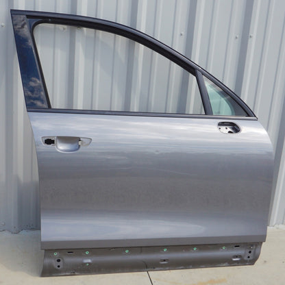 2011-2018 PORSCHE CAYENNE FRONT RIGHT DOOR COMPLETE COVER PANEL GRAY OEM