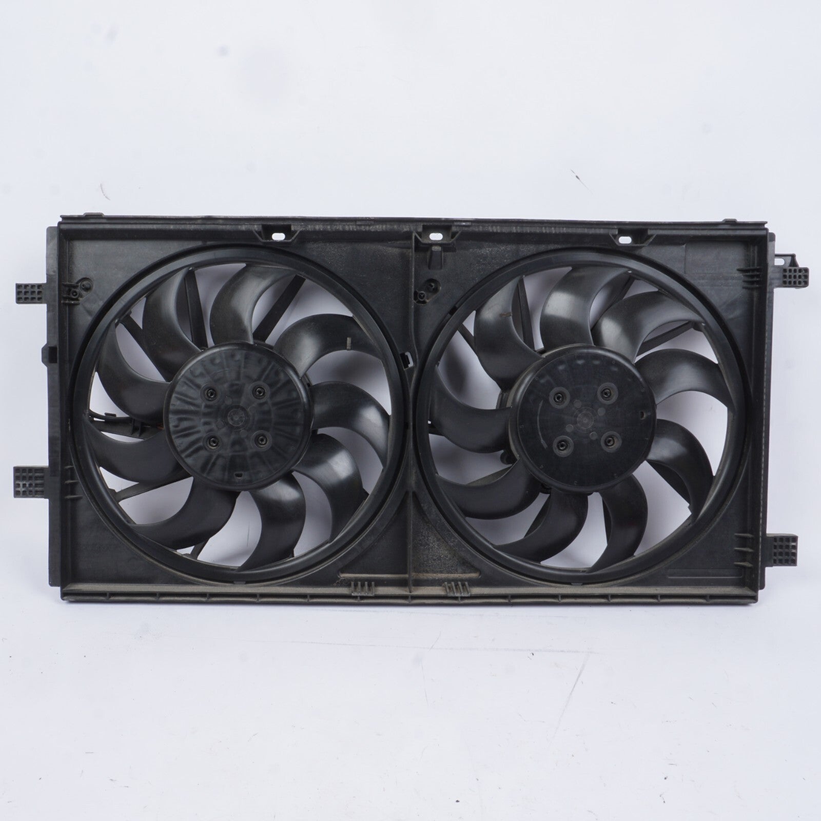 2021 - 2023 Polestar 2 Radiator Cooling Fan & Shroud Assembly OEM