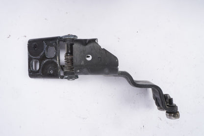 2018-2022 Honda Odyssey Rear Left Driver Side Slide Door Center Roller Hinge OEM