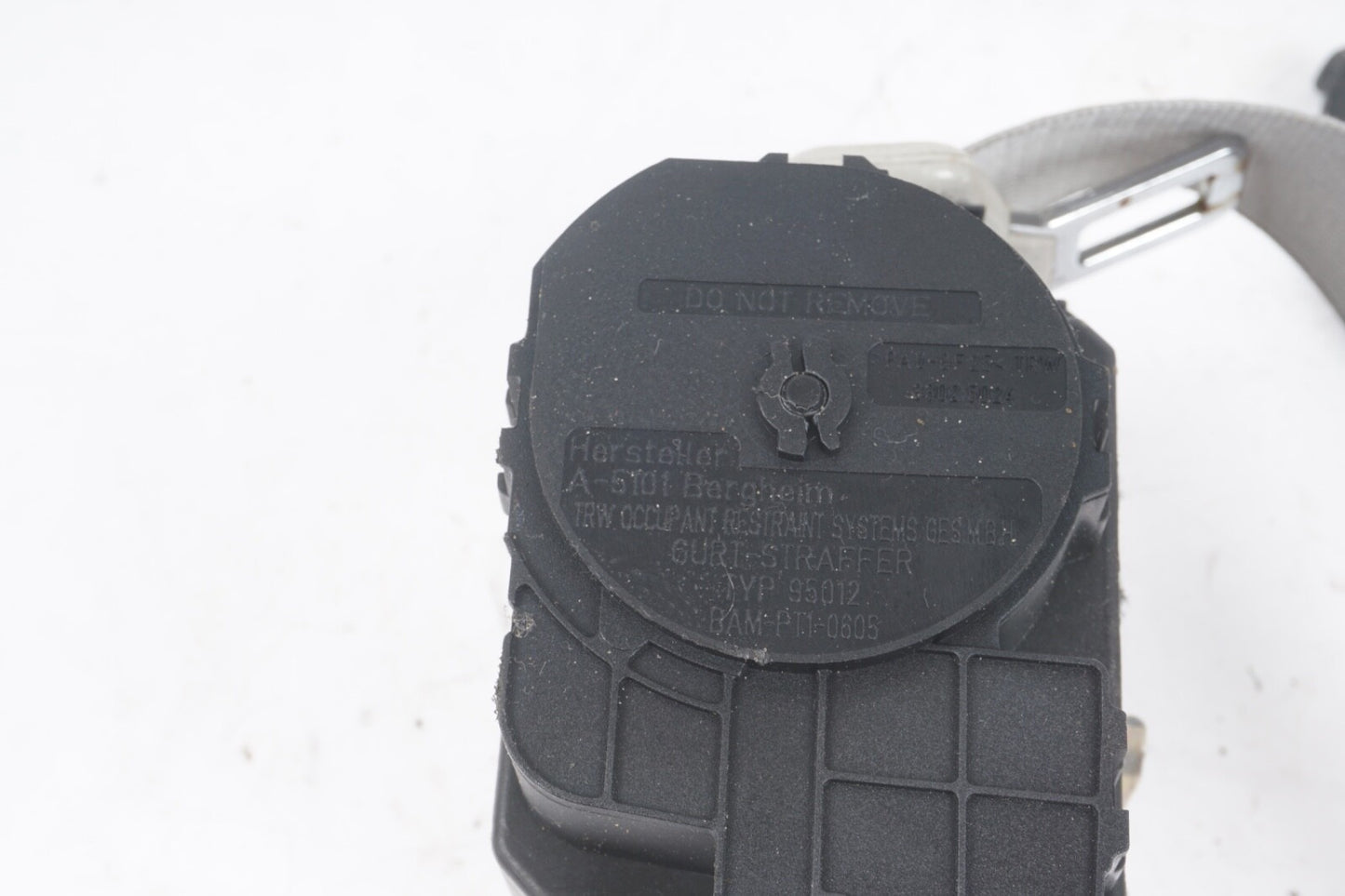 03-06 Mercedes R230 SL500 SL600 Left Side Seatbelt Seat Belt Retractor Oem