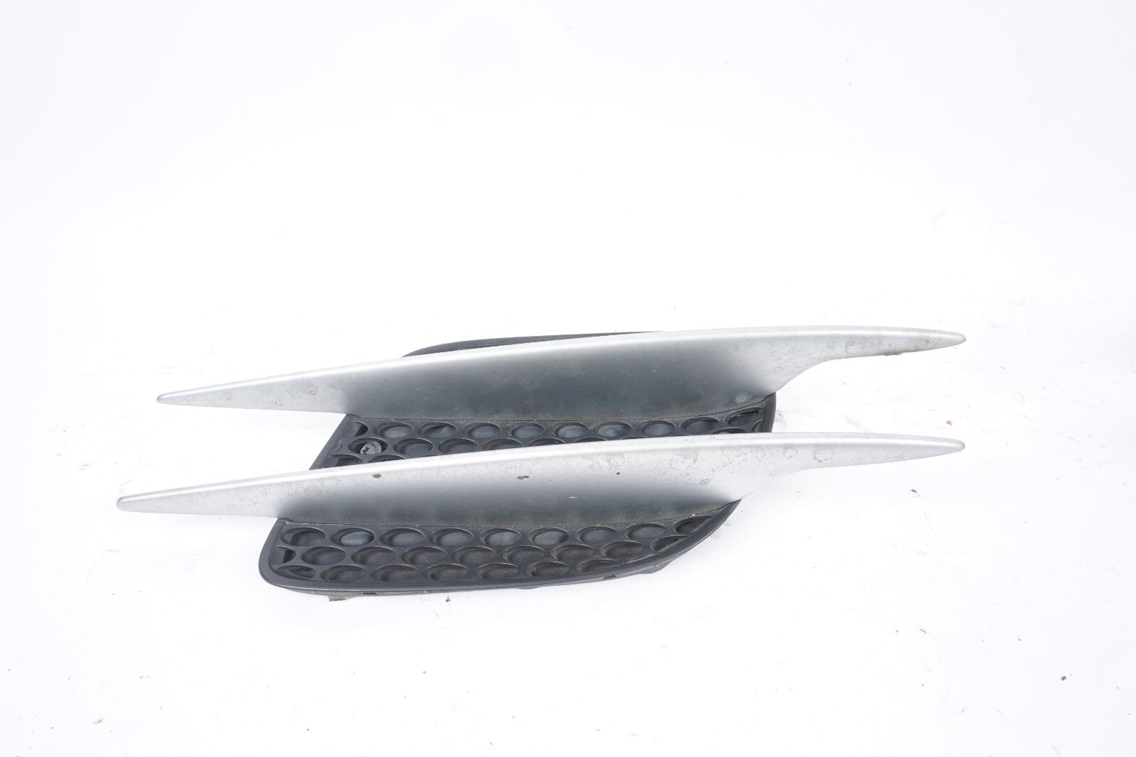 03-08 Mercedes R230 SL500 Fender Grill Grille Vent Left & Right OEM