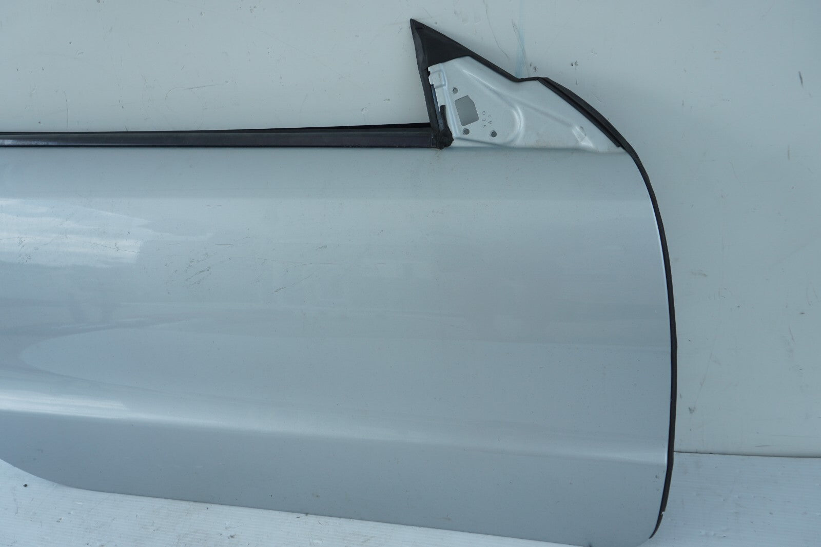 2003-2008 Mercedes-Benz SL500 FRONT RIGHT PASSENGER DOOR SHELL OEM