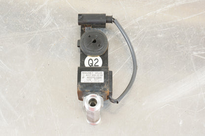 2007 - 2013 MERCEDES-BENZ W221 S63 S65 S600 S550 S450 REAR AC SOLENOID VAVLE OEM