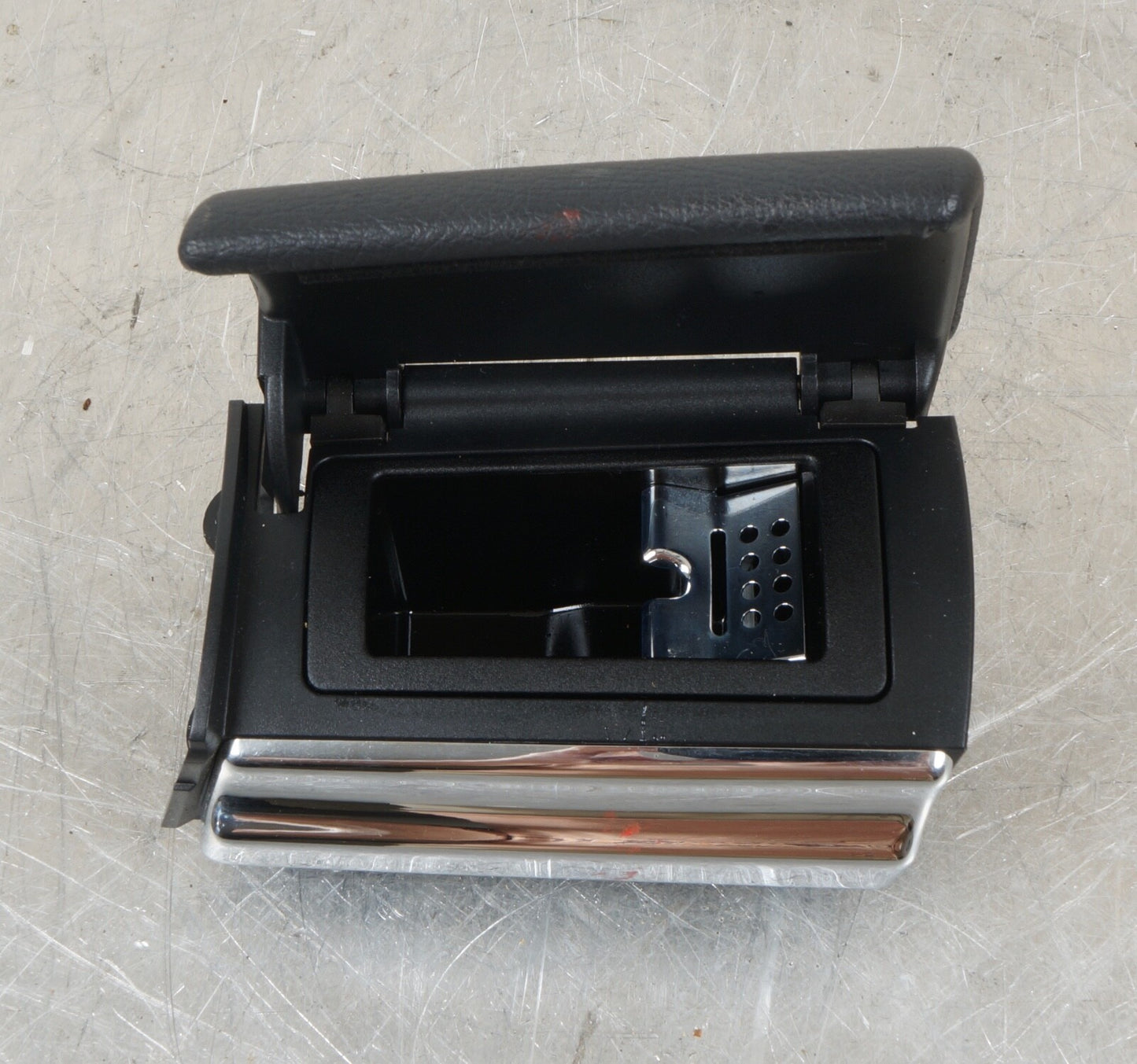 07-09 Mercedes W221 S550 S450 Rear Right Side Door Ashtray Ash Tray Black OEM