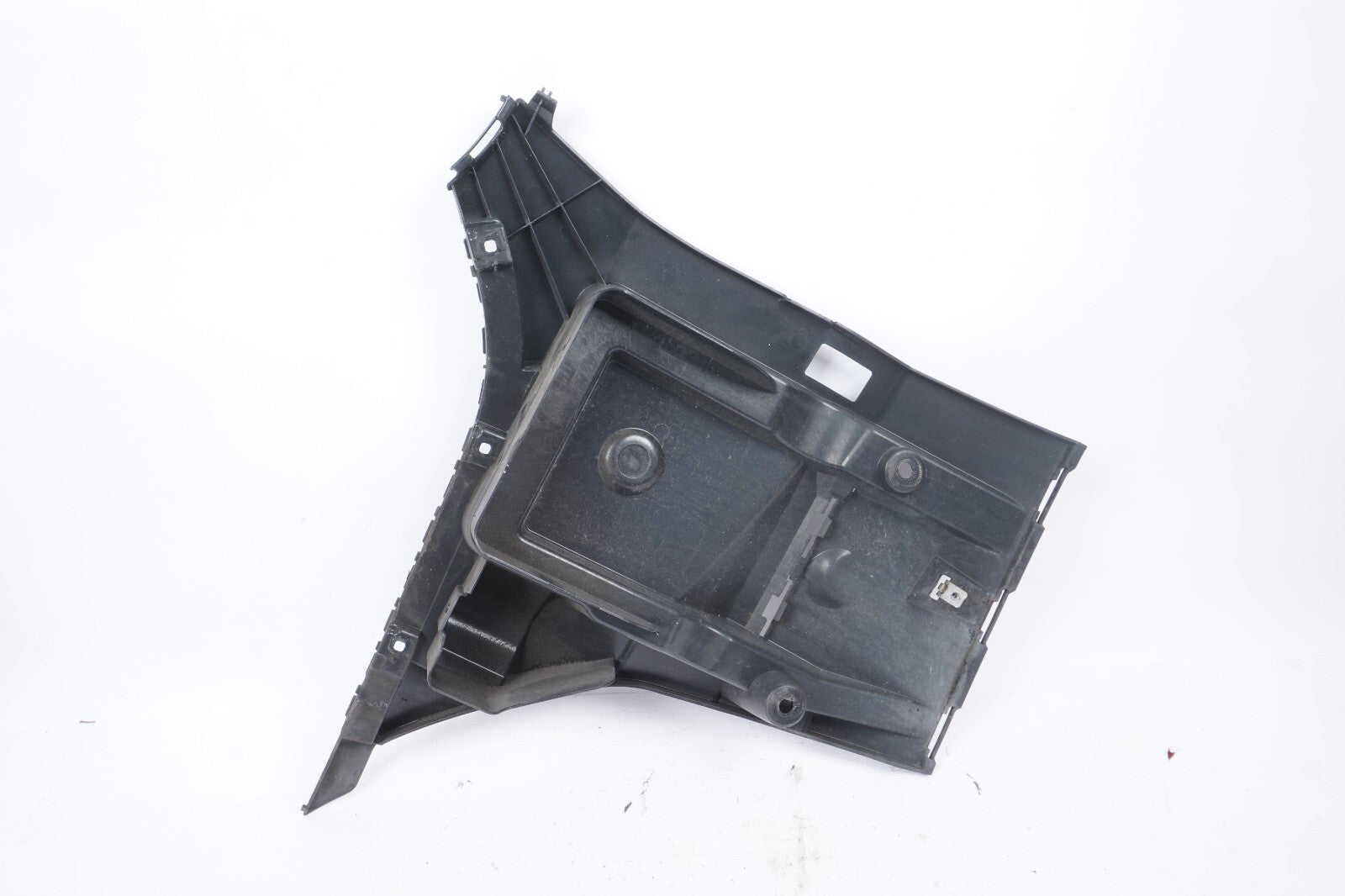 13-18 BMW 650i 640i Rear Right Passenger Side Bumper Bracket 7223166 OEM